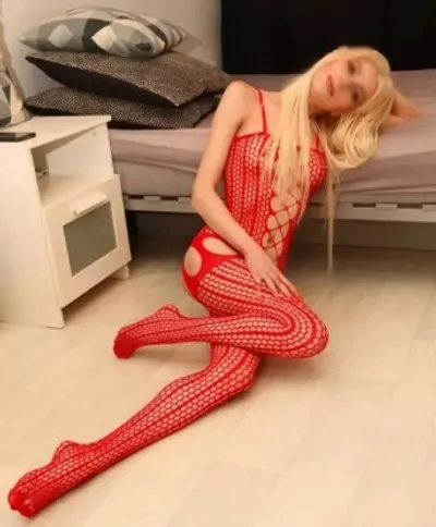София, 27 лет